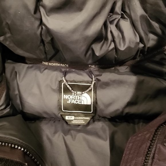 North face Winter Jacket - Picture 2 of 5